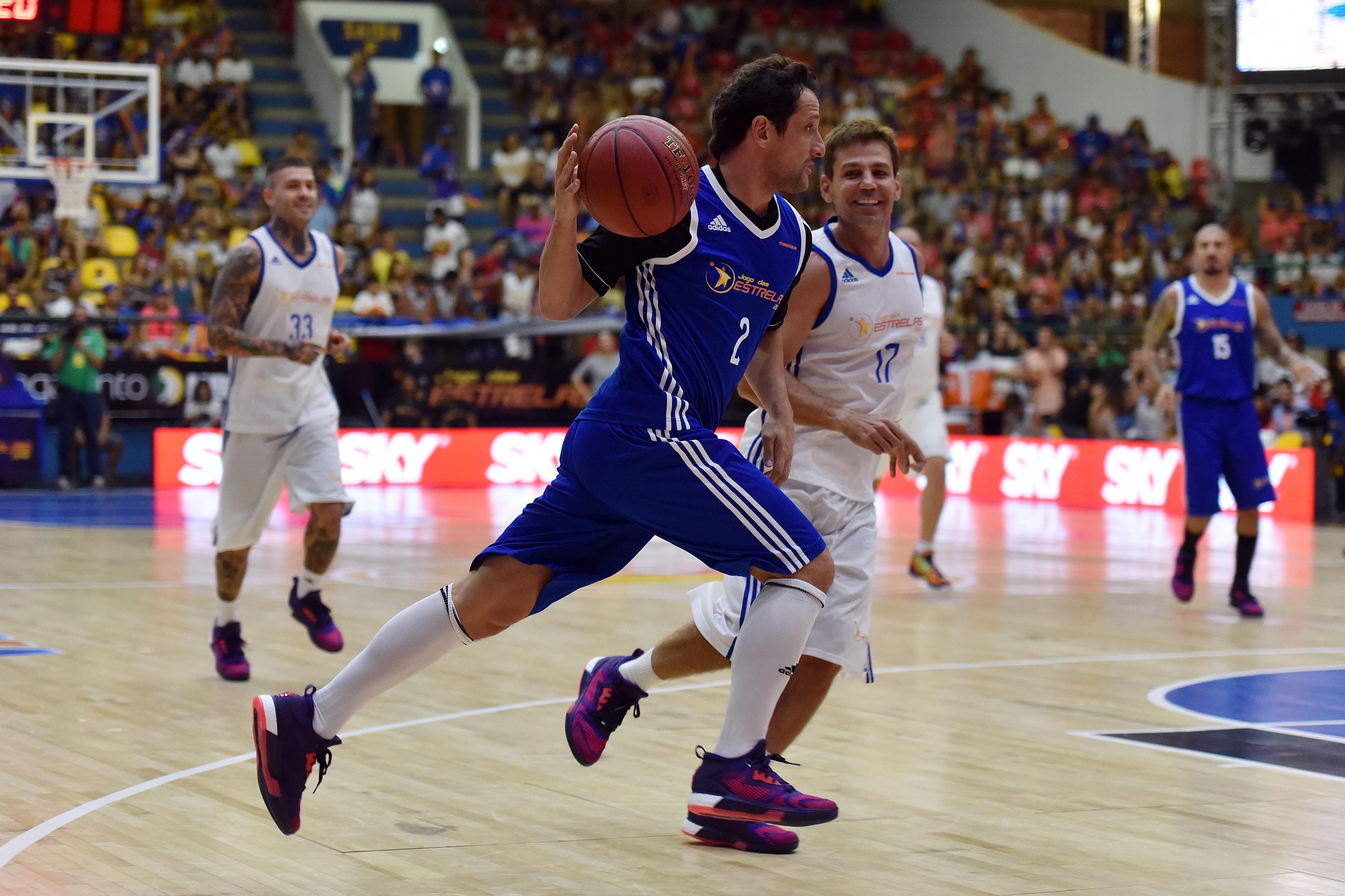 Jogo das Estrelas do Campeonato Morrinhense de Basquete acontece